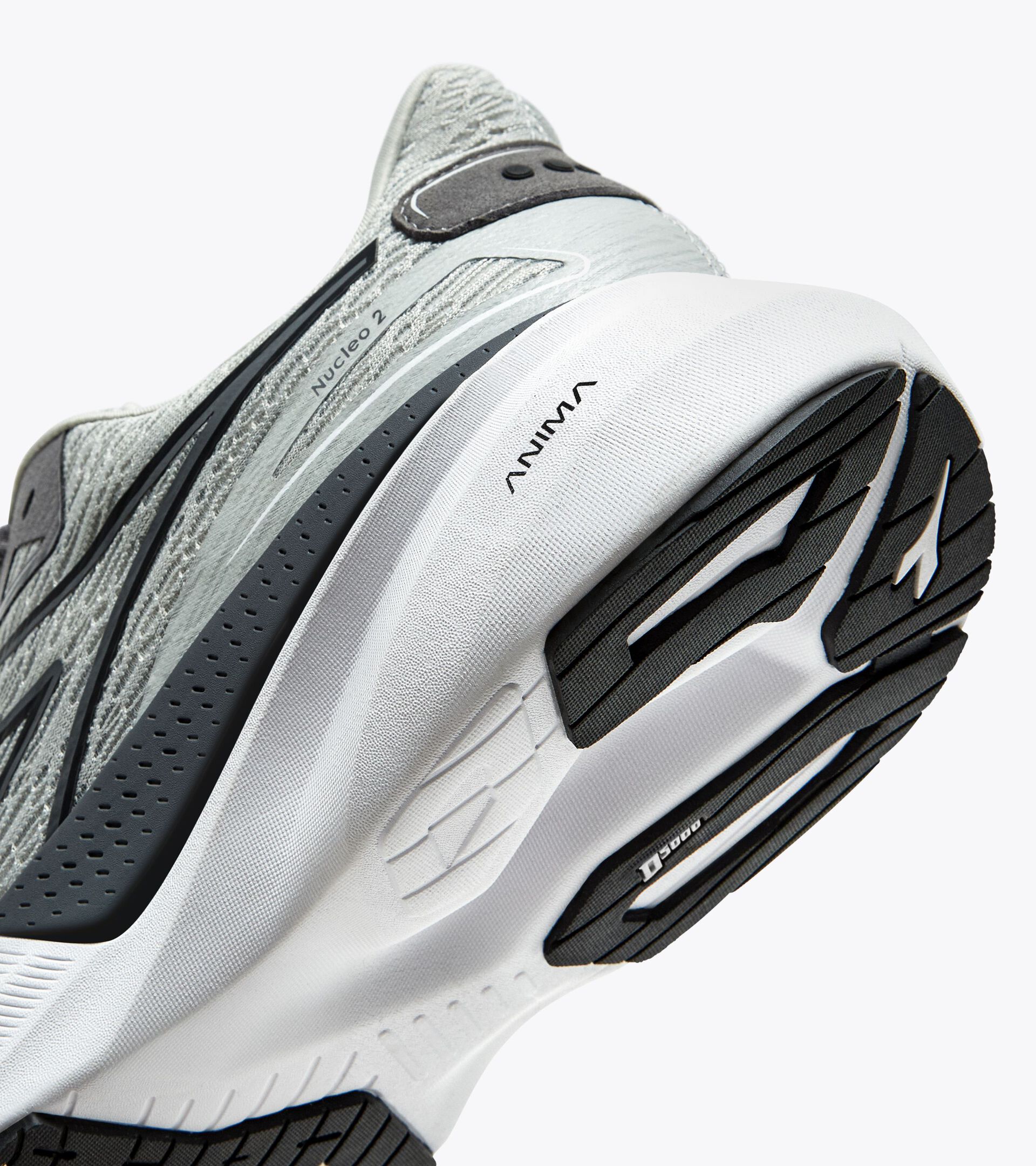 Diadora Men's Nucleo 2