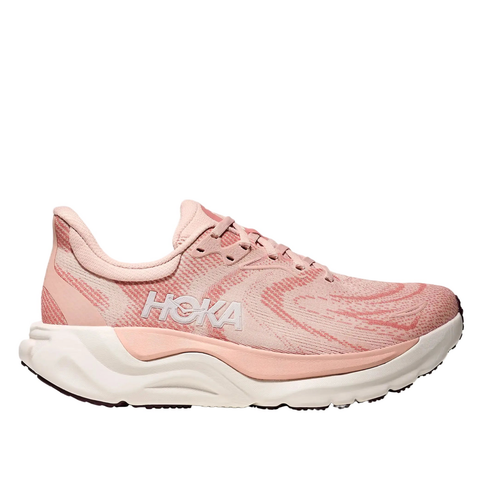 HOKA Women's ARAHI 8