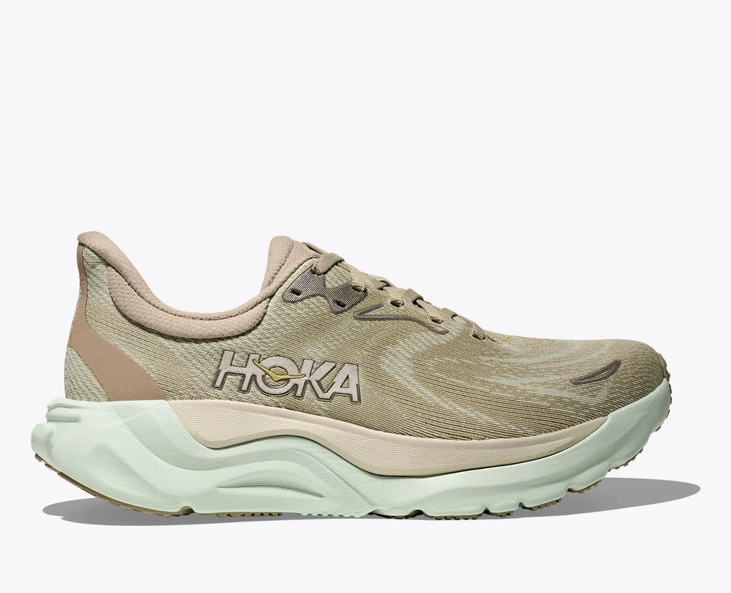 HOKA Women's ARAHI 8