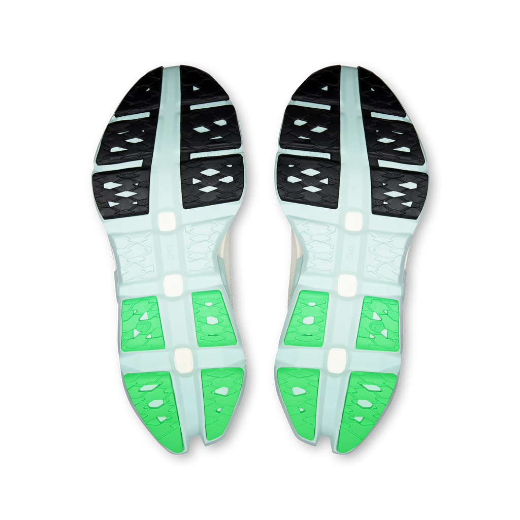 On Women's Cloudmonster 3 Hyper