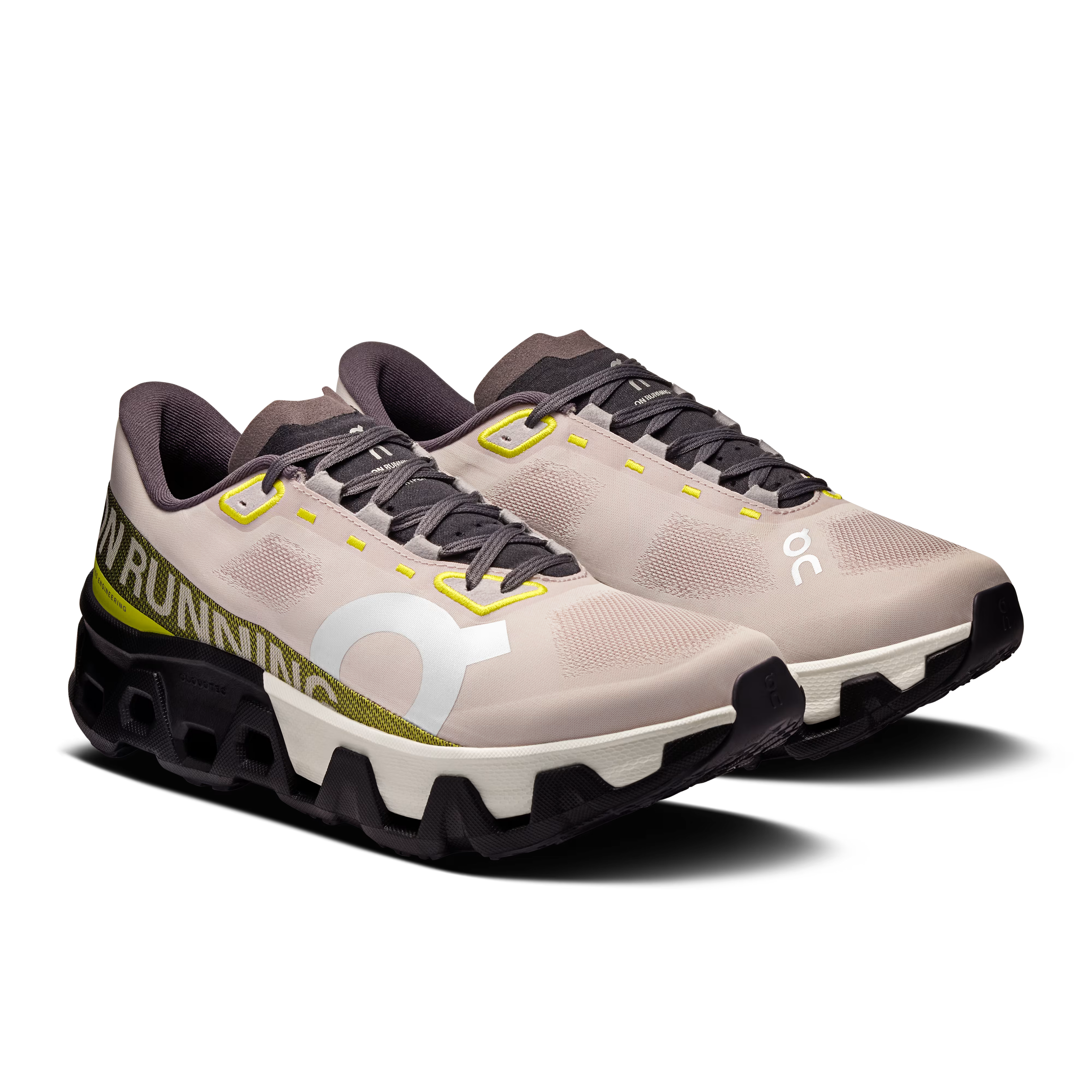 On Men's Cloudmonster Hyper