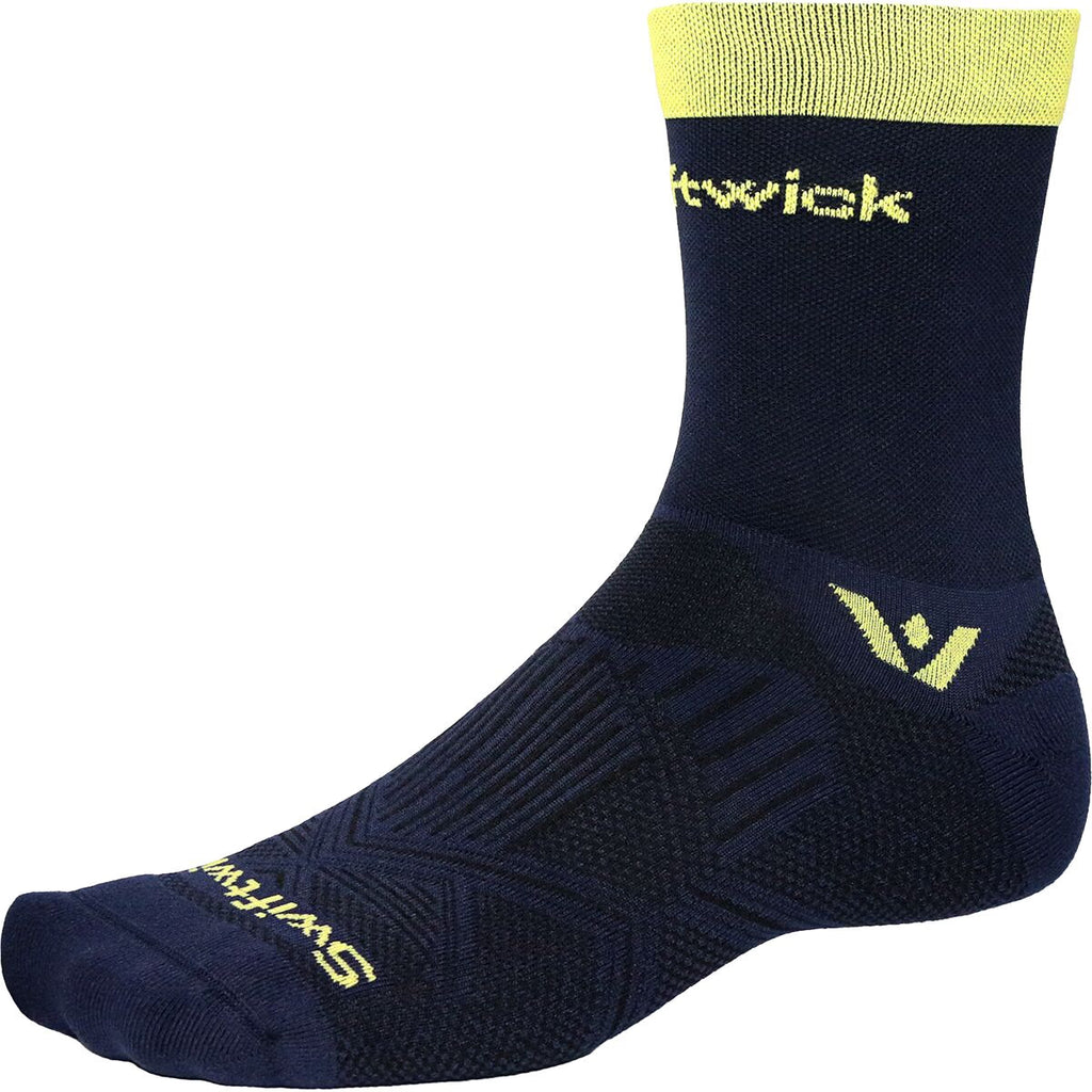 Swiftwick Aspire Mid Crew
