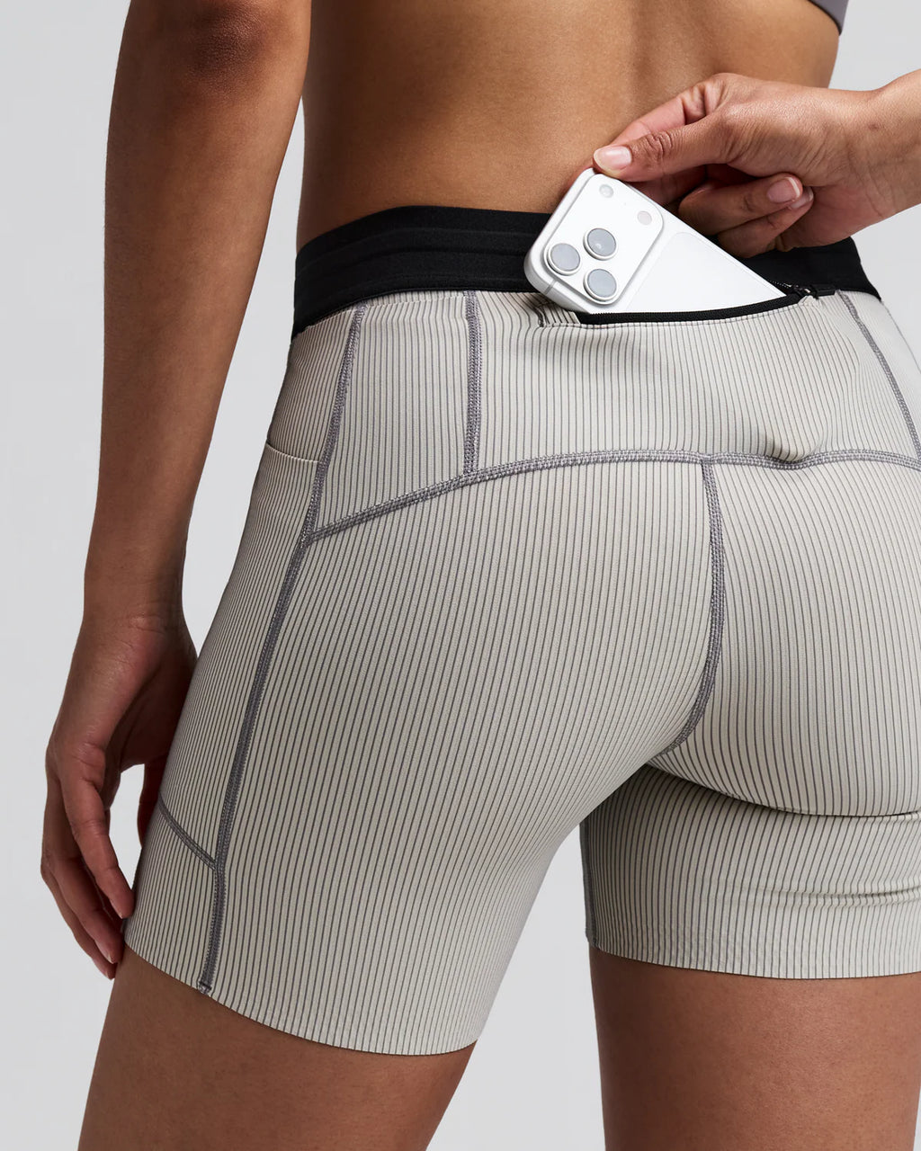 BANDIT Women's Striped Cadence™ 5" Compression Shorts | In-Store Product