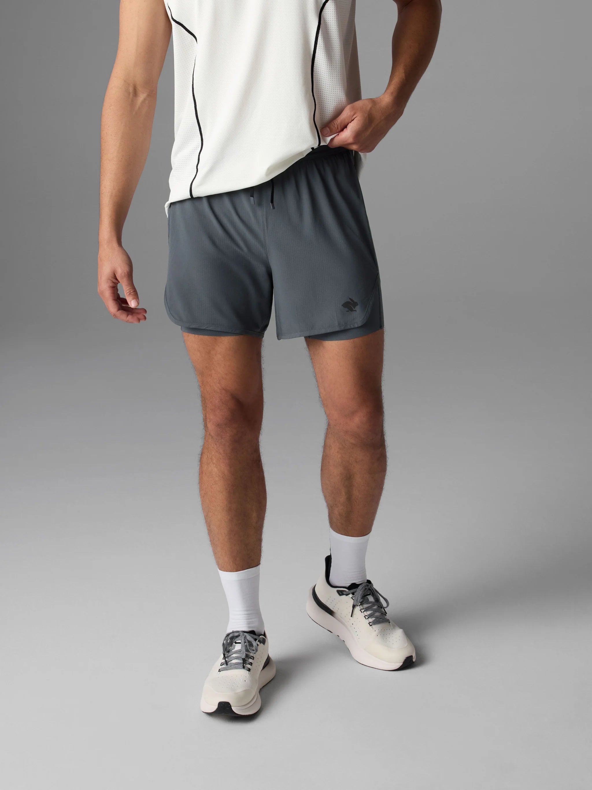 Rabbit Men's Pacer Hybrid Short 5"