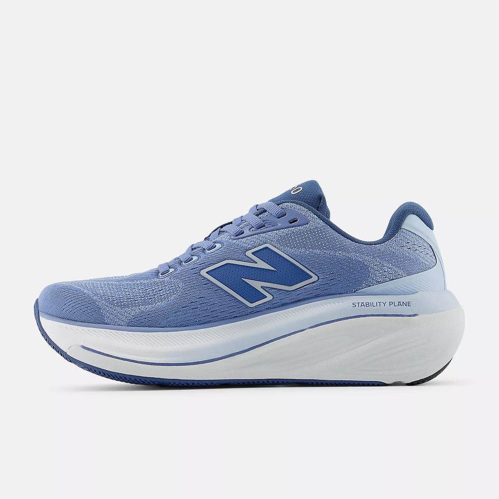 New Balance Women's 860v15