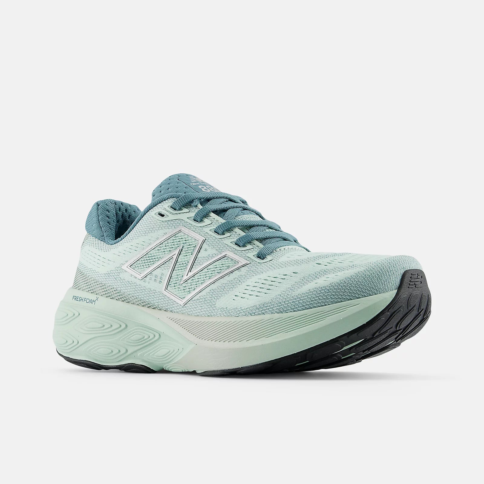New Balance Women's Fresh Foam X 880v15